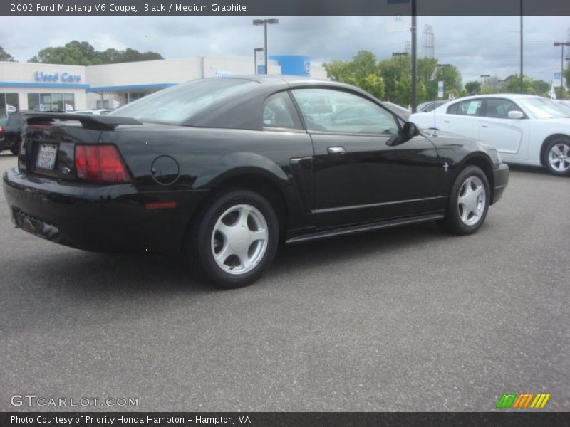 Black / Medium Graphite 2002 Ford Mustang V6 Coupe