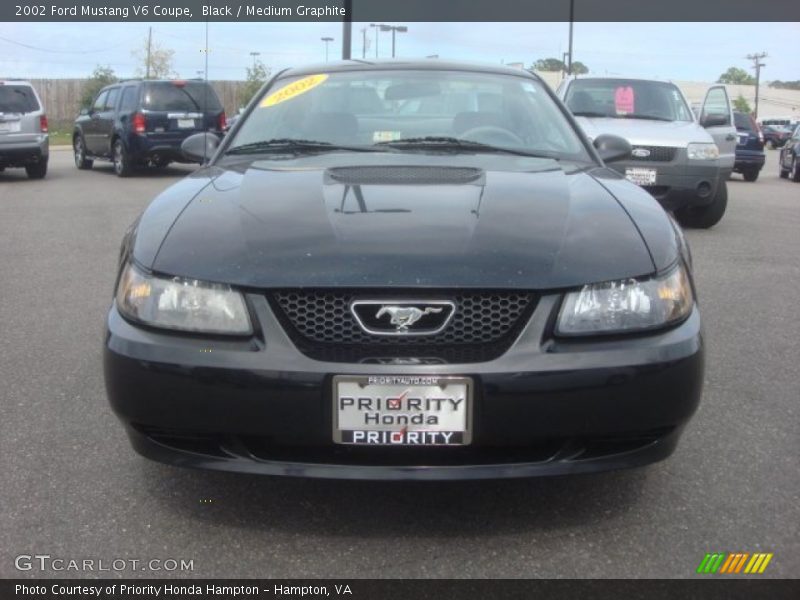 Black / Medium Graphite 2002 Ford Mustang V6 Coupe