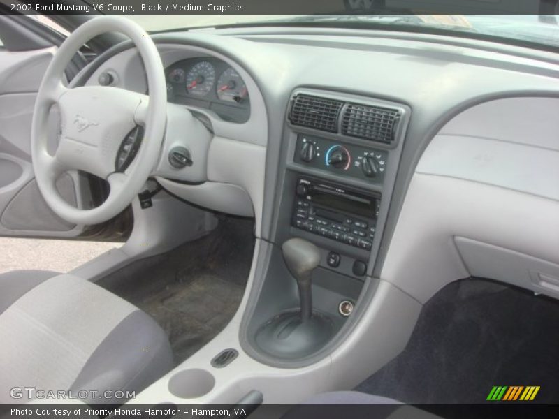 Black / Medium Graphite 2002 Ford Mustang V6 Coupe