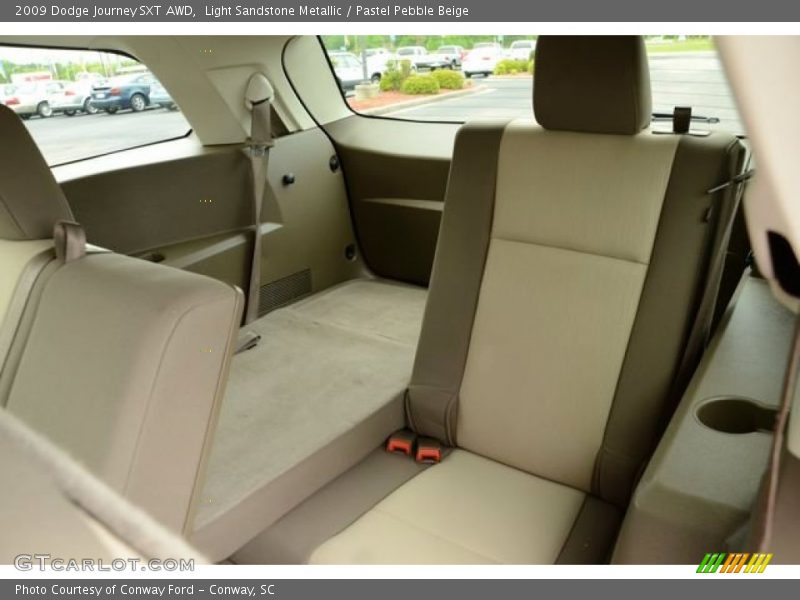 Light Sandstone Metallic / Pastel Pebble Beige 2009 Dodge Journey SXT AWD