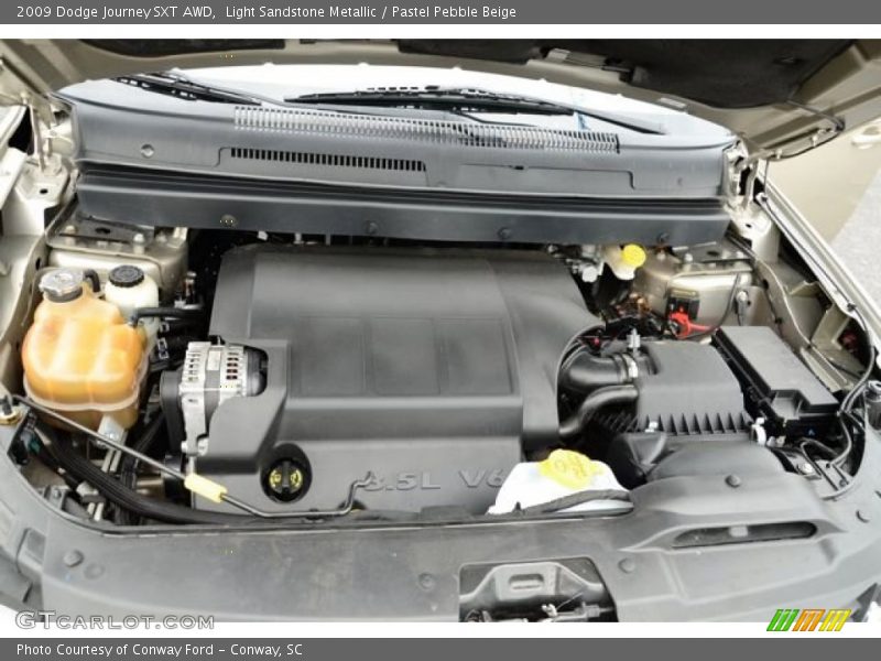 Light Sandstone Metallic / Pastel Pebble Beige 2009 Dodge Journey SXT AWD