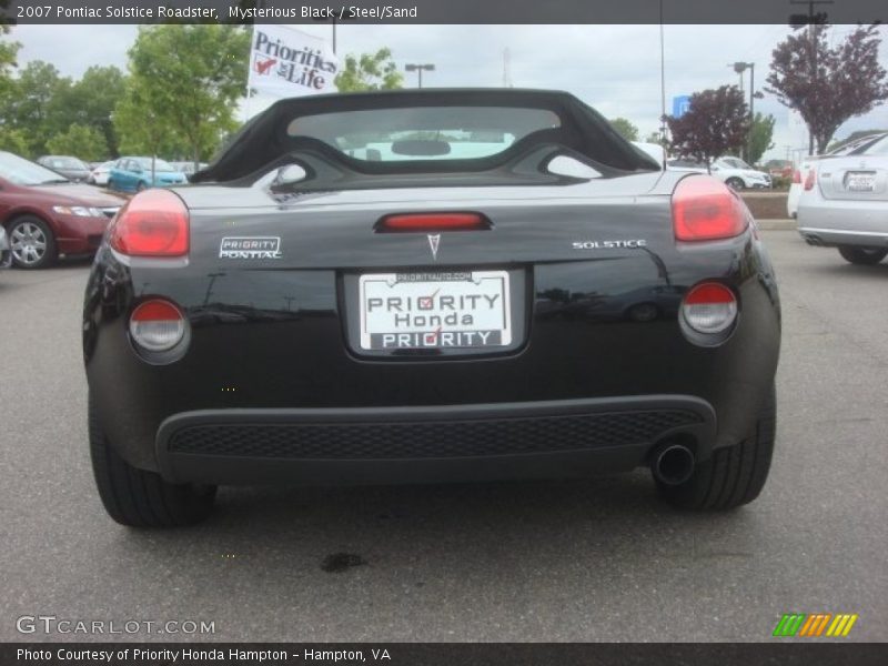 Mysterious Black / Steel/Sand 2007 Pontiac Solstice Roadster