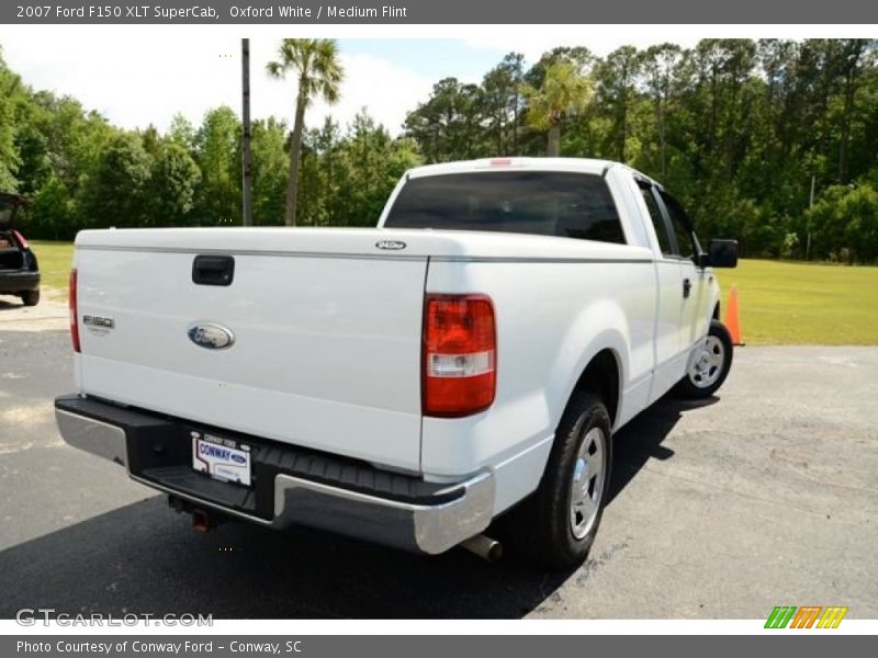 Oxford White / Medium Flint 2007 Ford F150 XLT SuperCab