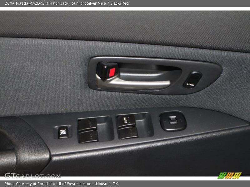 Sunlight Silver Mica / Black/Red 2004 Mazda MAZDA3 s Hatchback