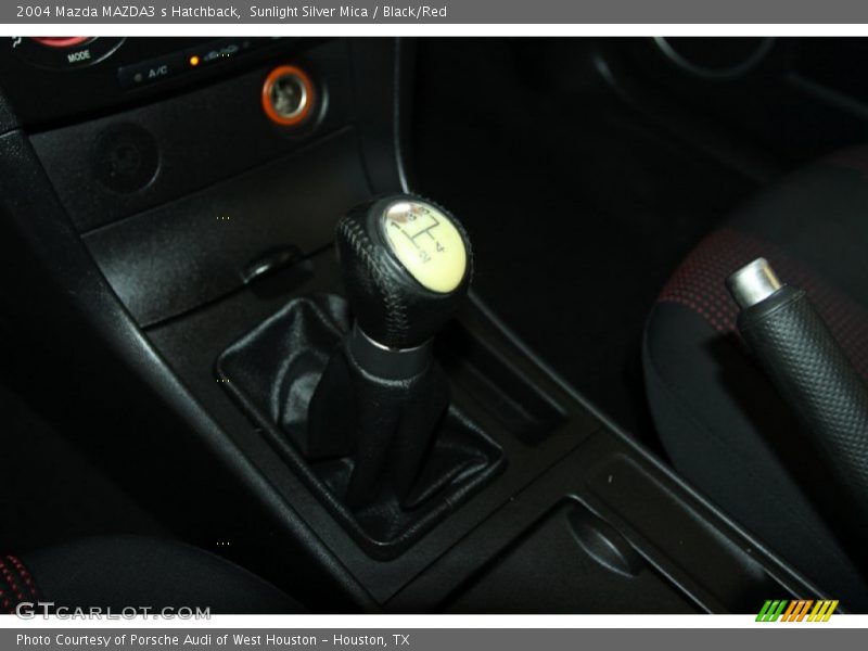 Sunlight Silver Mica / Black/Red 2004 Mazda MAZDA3 s Hatchback