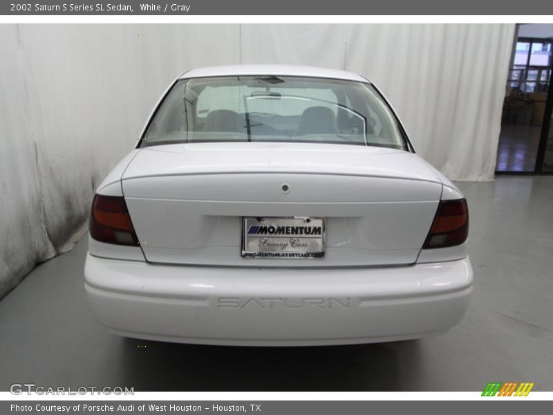 White / Gray 2002 Saturn S Series SL Sedan