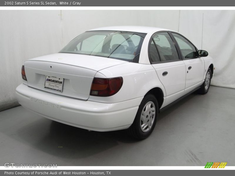 White / Gray 2002 Saturn S Series SL Sedan