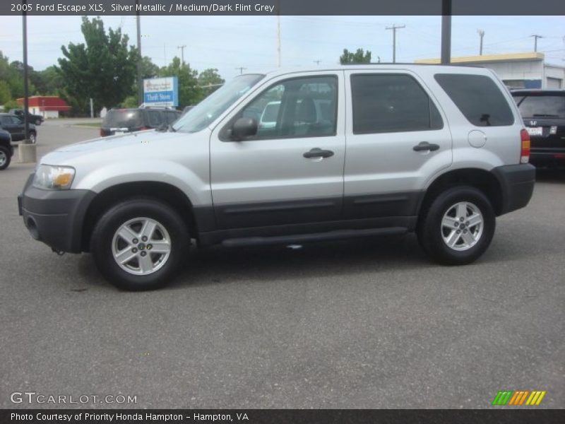 Silver Metallic / Medium/Dark Flint Grey 2005 Ford Escape XLS