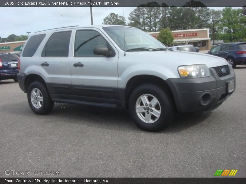 Silver Metallic / Medium/Dark Flint Grey 2005 Ford Escape XLS