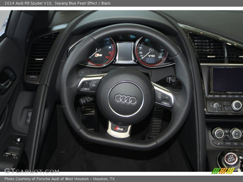  2014 R8 Spyder V10 Steering Wheel