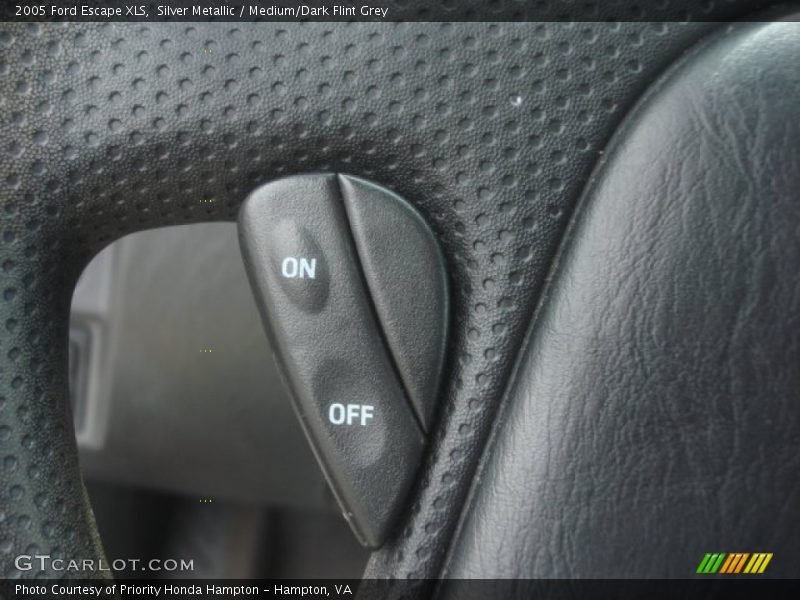 Silver Metallic / Medium/Dark Flint Grey 2005 Ford Escape XLS