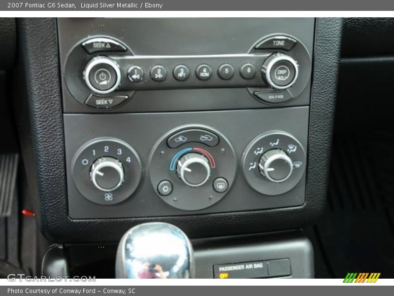 Liquid Silver Metallic / Ebony 2007 Pontiac G6 Sedan