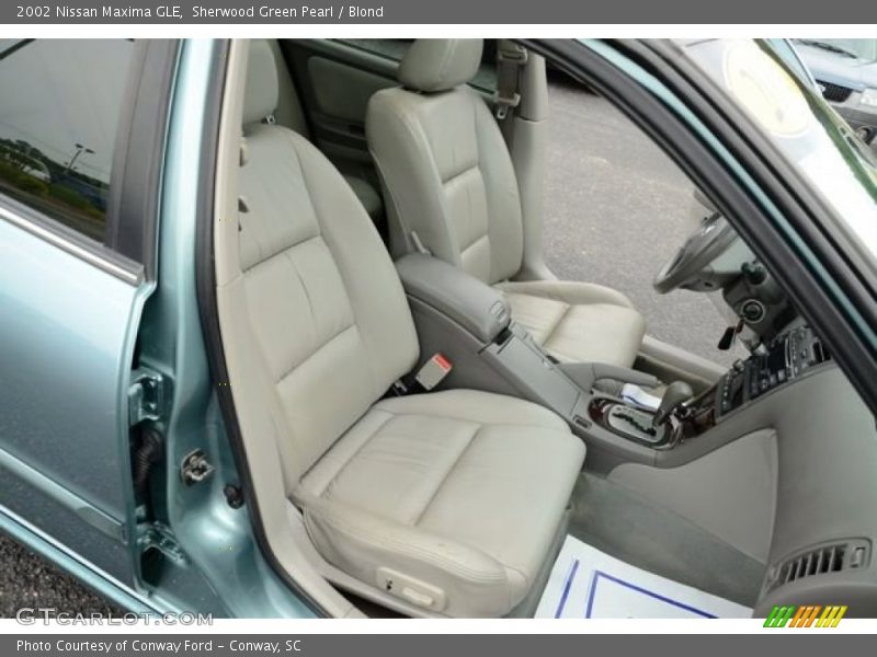 Sherwood Green Pearl / Blond 2002 Nissan Maxima GLE