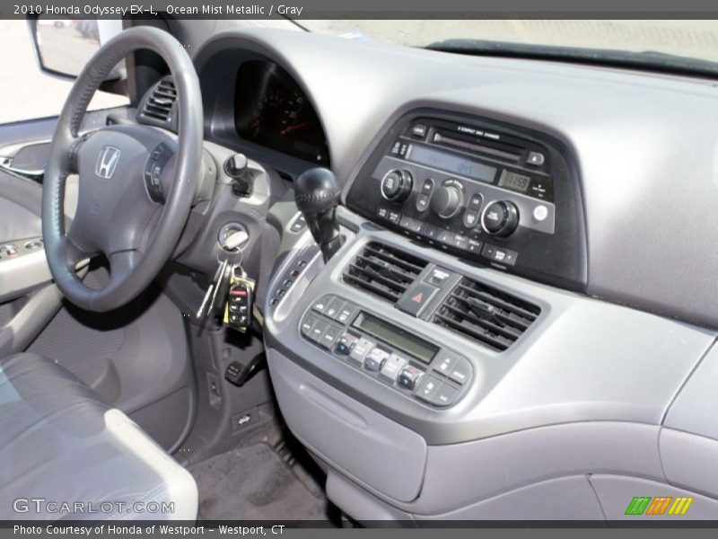 Ocean Mist Metallic / Gray 2010 Honda Odyssey EX-L