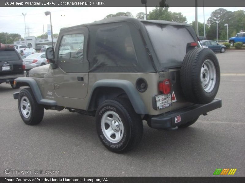 Light Khaki Metallic / Khaki 2004 Jeep Wrangler SE 4x4