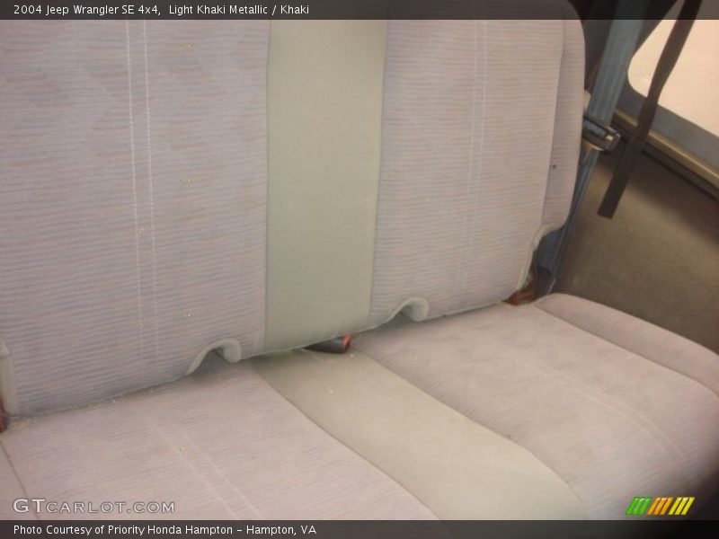 Light Khaki Metallic / Khaki 2004 Jeep Wrangler SE 4x4