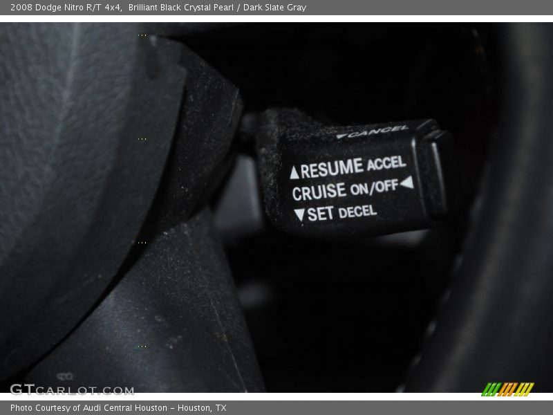 Brilliant Black Crystal Pearl / Dark Slate Gray 2008 Dodge Nitro R/T 4x4