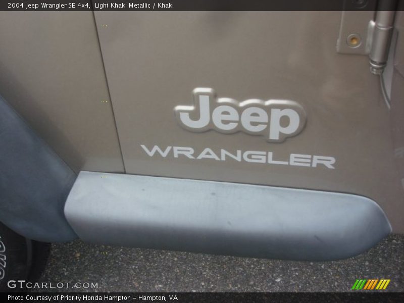 Light Khaki Metallic / Khaki 2004 Jeep Wrangler SE 4x4