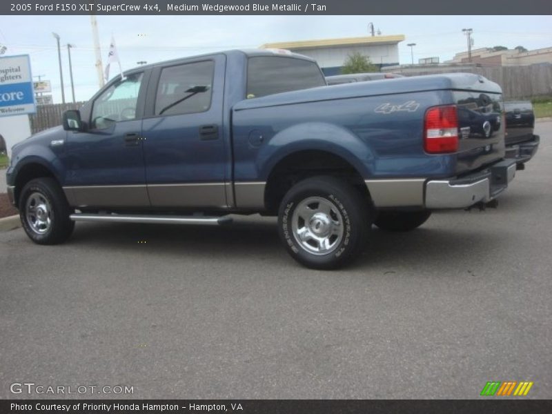 Medium Wedgewood Blue Metallic / Tan 2005 Ford F150 XLT SuperCrew 4x4