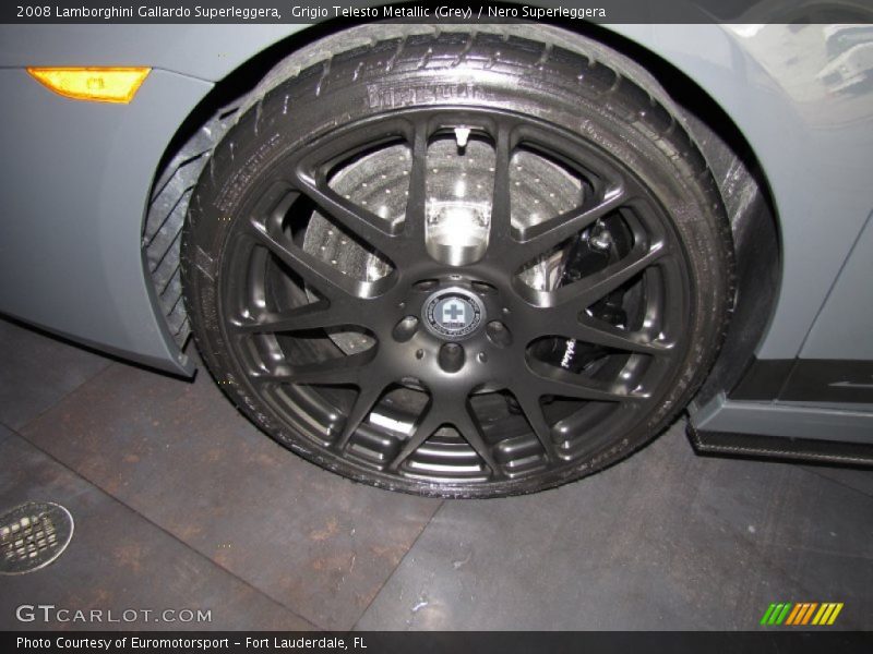 Custom Wheels of 2008 Gallardo Superleggera