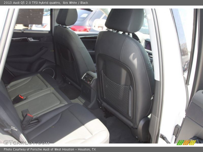 Ibis White / Black 2013 Audi Q5 2.0 TFSI hybrid quattro