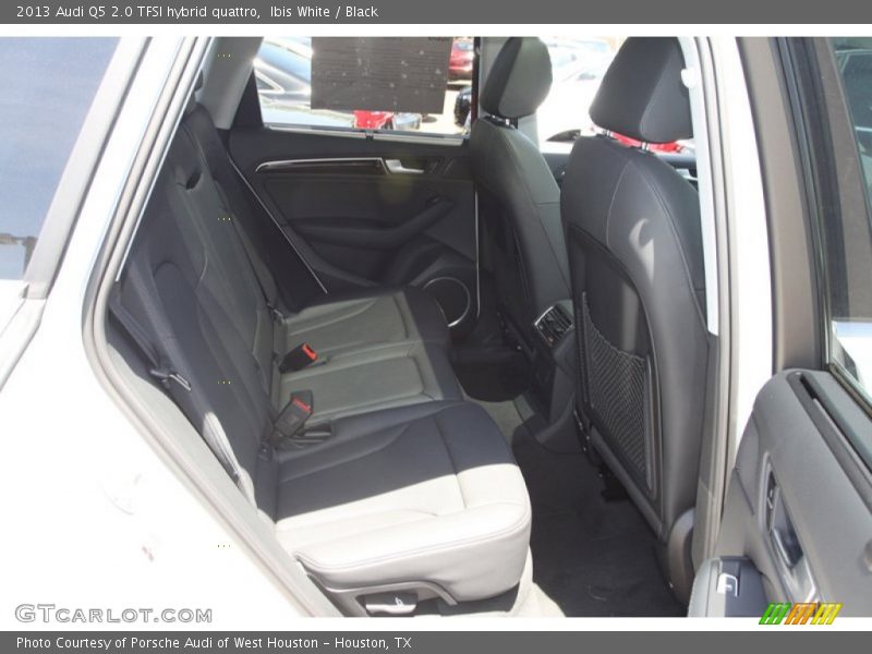 Ibis White / Black 2013 Audi Q5 2.0 TFSI hybrid quattro