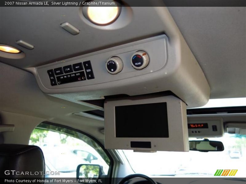 Silver Lightning / Graphite/Titanium 2007 Nissan Armada LE