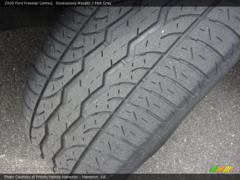 Smokestone Metallic / Flint Grey 2006 Ford Freestar Limited
