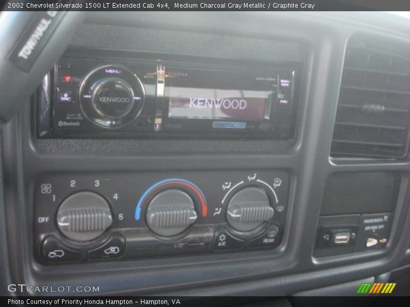 Medium Charcoal Gray Metallic / Graphite Gray 2002 Chevrolet Silverado 1500 LT Extended Cab 4x4