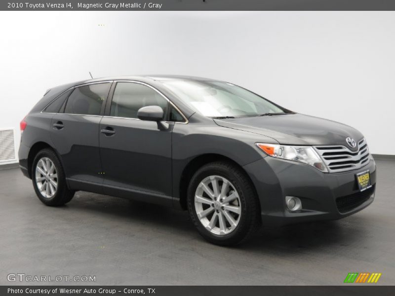 Magnetic Gray Metallic / Gray 2010 Toyota Venza I4