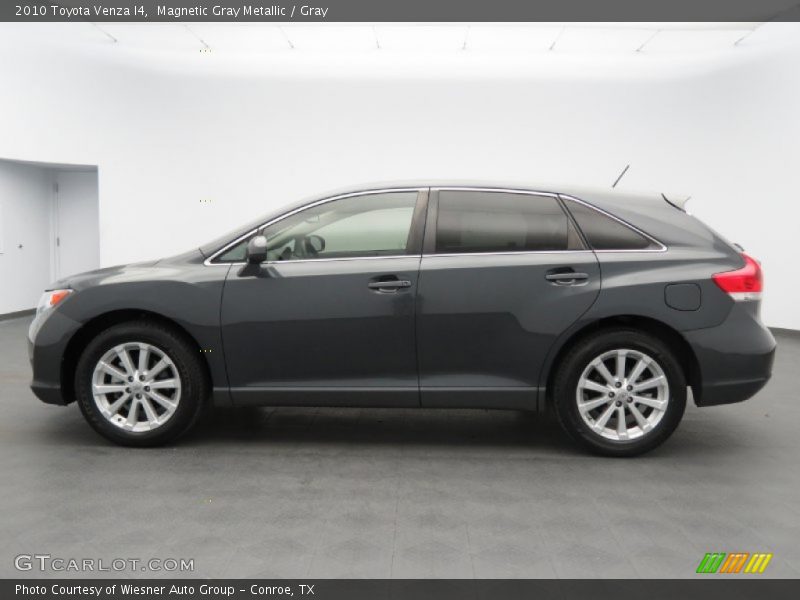 Magnetic Gray Metallic / Gray 2010 Toyota Venza I4