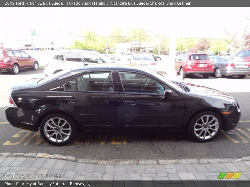 Tuxedo Black Metallic / Alcantara Blue Suede/Charcoal Black Leather 2009 Ford Fusion SE Blue Suede