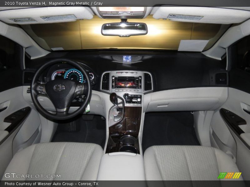 Magnetic Gray Metallic / Gray 2010 Toyota Venza I4