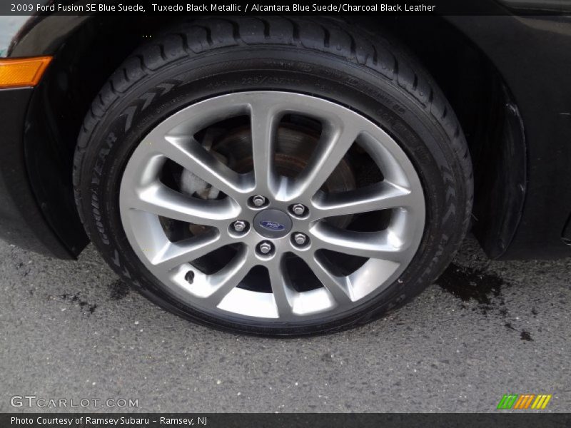  2009 Fusion SE Blue Suede Wheel
