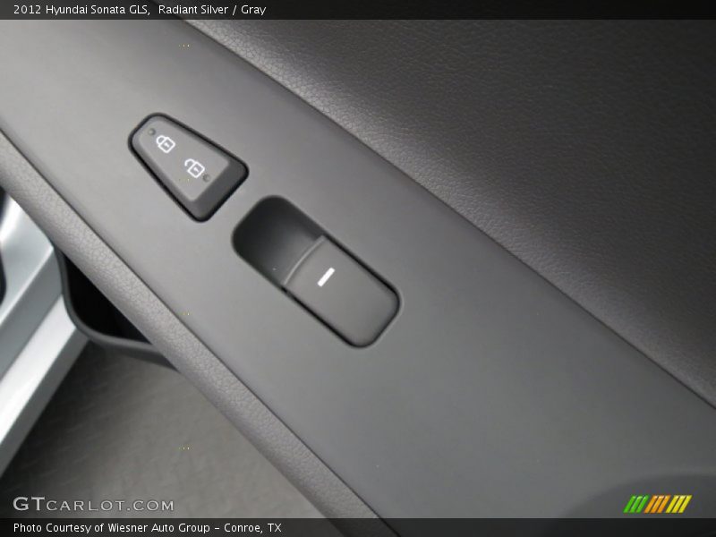 Radiant Silver / Gray 2012 Hyundai Sonata GLS