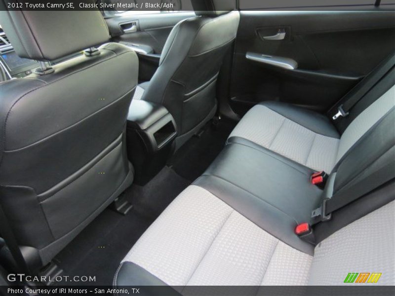 Classic Silver Metallic / Black/Ash 2012 Toyota Camry SE