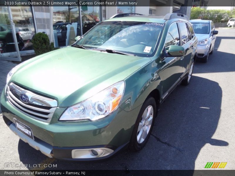 Cypress Green Pearl / Warm Ivory 2010 Subaru Outback 2.5i Limited Wagon