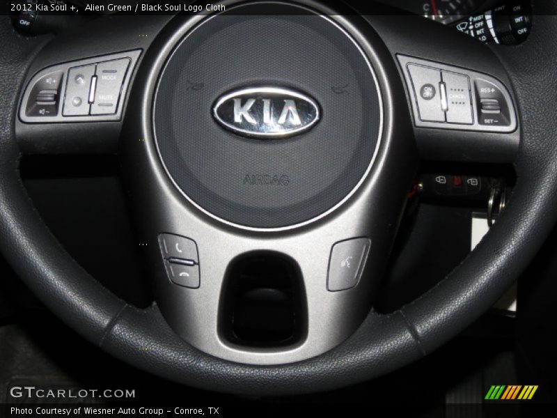 Alien Green / Black Soul Logo Cloth 2012 Kia Soul +