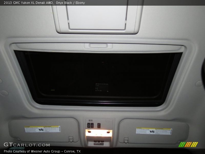 Onyx Black / Ebony 2013 GMC Yukon XL Denali AWD