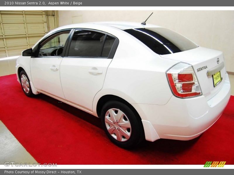 Aspen White / Beige 2010 Nissan Sentra 2.0