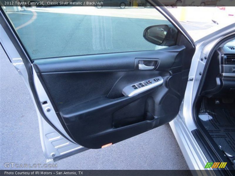 Classic Silver Metallic / Black/Ash 2012 Toyota Camry SE