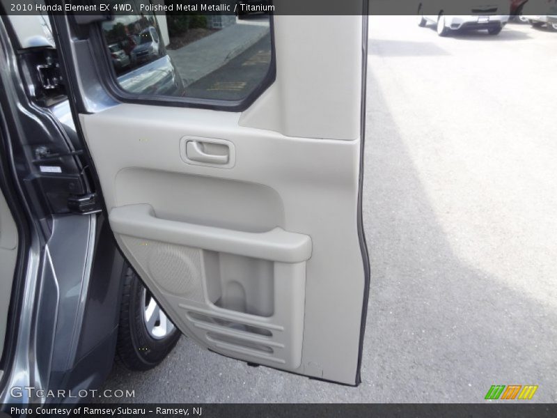 Polished Metal Metallic / Titanium 2010 Honda Element EX 4WD