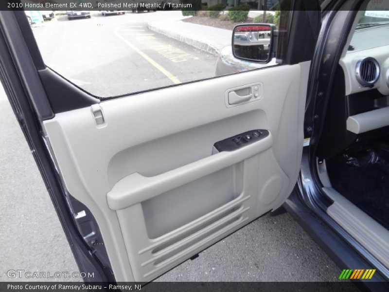 Polished Metal Metallic / Titanium 2010 Honda Element EX 4WD