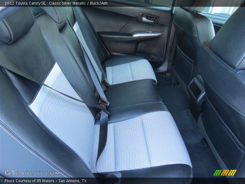 Classic Silver Metallic / Black/Ash 2012 Toyota Camry SE