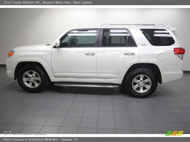 Blizzard White Pearl / Black Leather 2011 Toyota 4Runner SR5