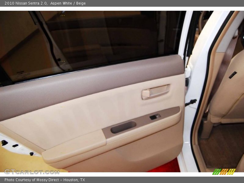 Aspen White / Beige 2010 Nissan Sentra 2.0