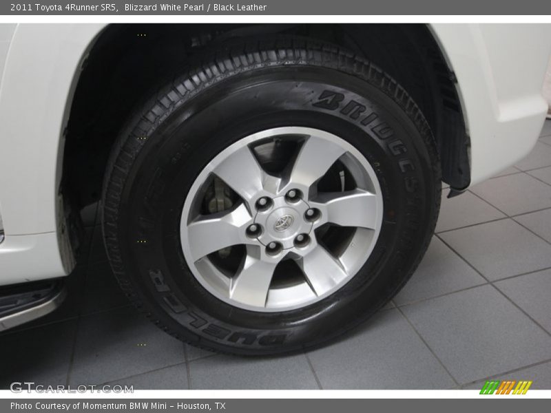 Blizzard White Pearl / Black Leather 2011 Toyota 4Runner SR5