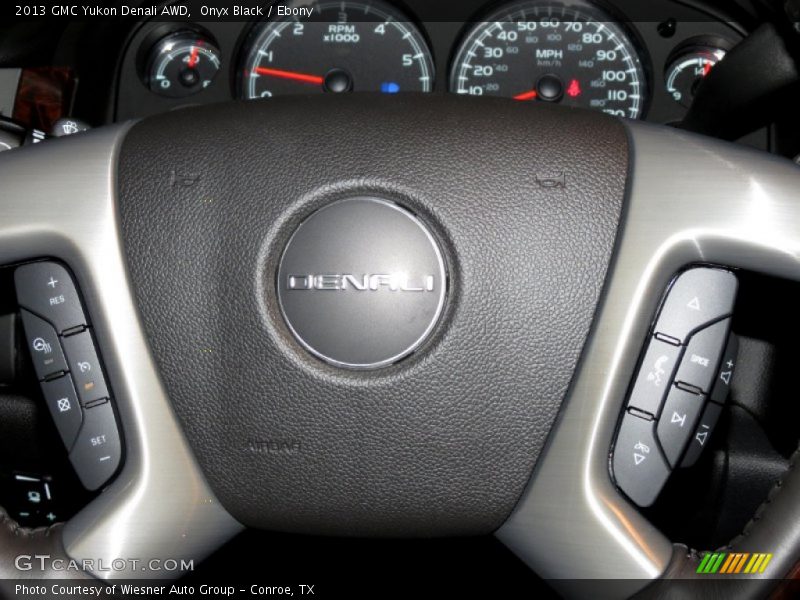 Onyx Black / Ebony 2013 GMC Yukon Denali AWD