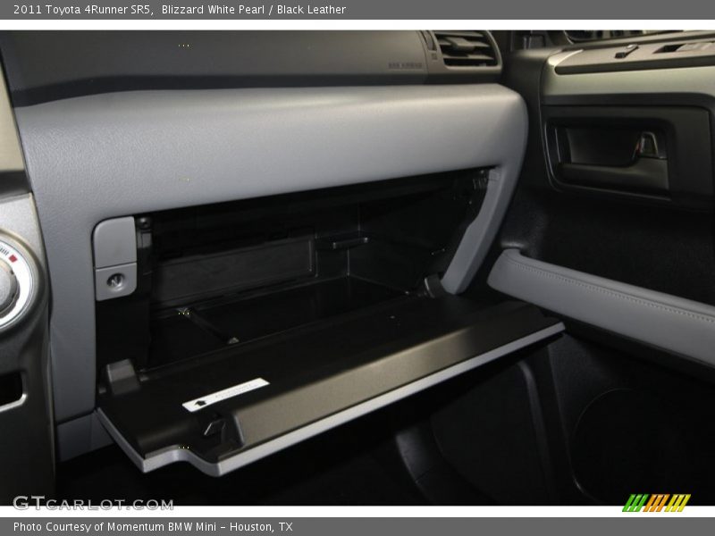 Blizzard White Pearl / Black Leather 2011 Toyota 4Runner SR5
