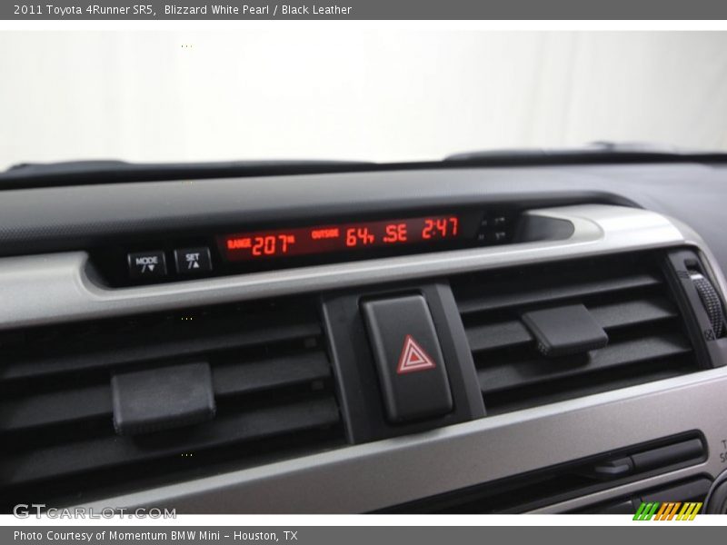 Blizzard White Pearl / Black Leather 2011 Toyota 4Runner SR5